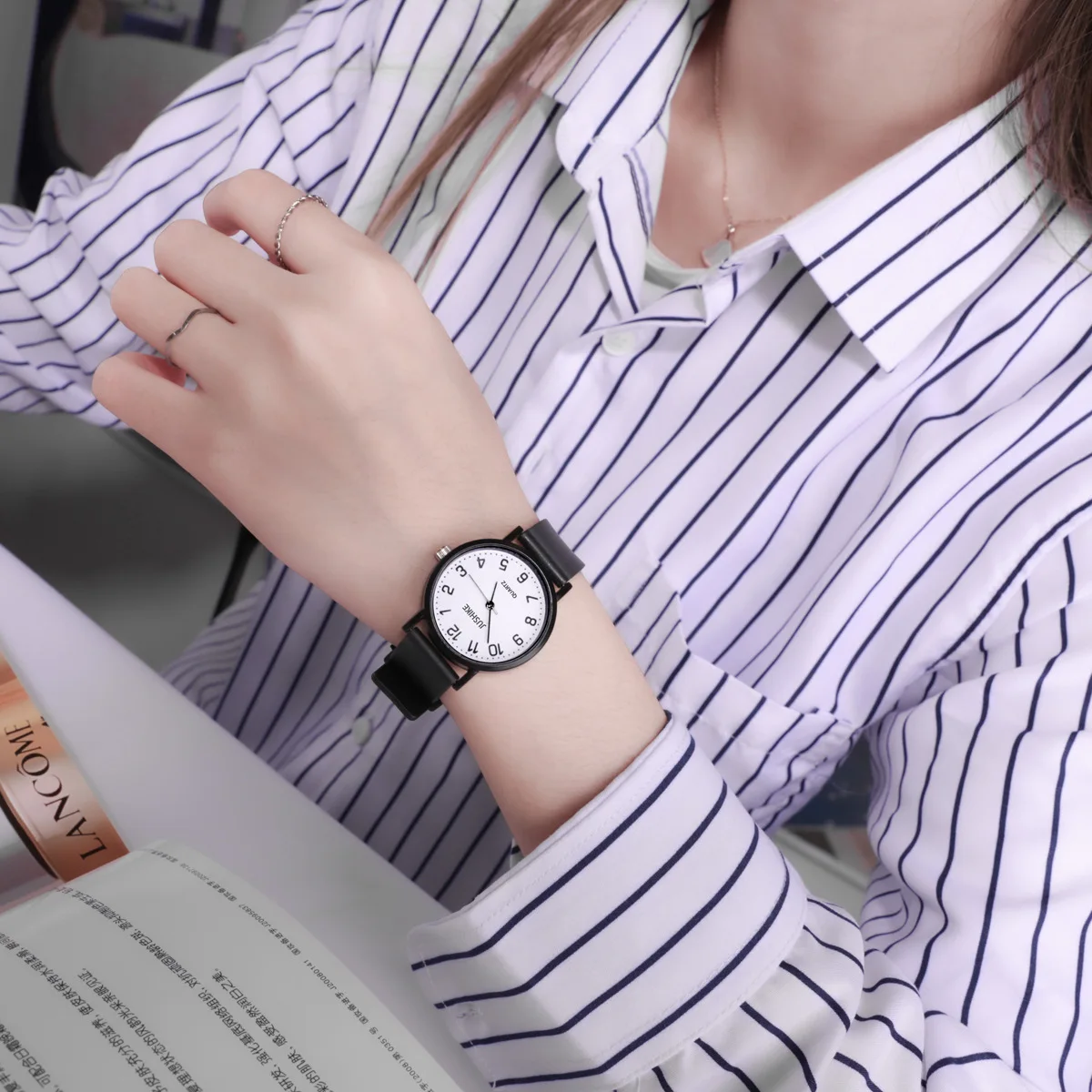 Simple Black Watch Quartz Watc - đánh giá và giá Silicone Band Women